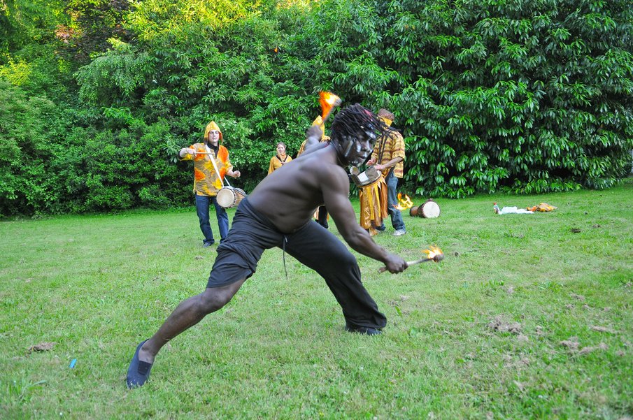 Evry Daily Photo - Cie Afrodite - Fete Mille et une Lumieres 100.jpg